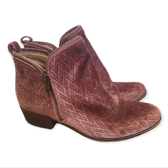 Lucky Brand Shoes - Lucky Brand Bartilino Bootie size 5